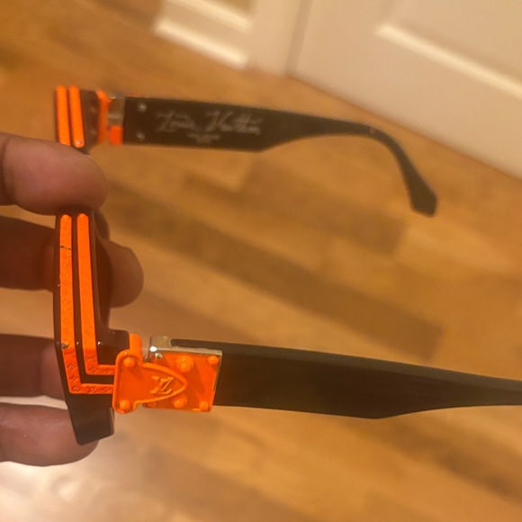Louis Vuitton Millionaire Black and Neon Orange Sunglasses - Picture 2 of 3